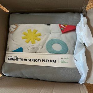 Kiwi Co Grow-With-Me Sensory Play Mat. New in box, unopened.